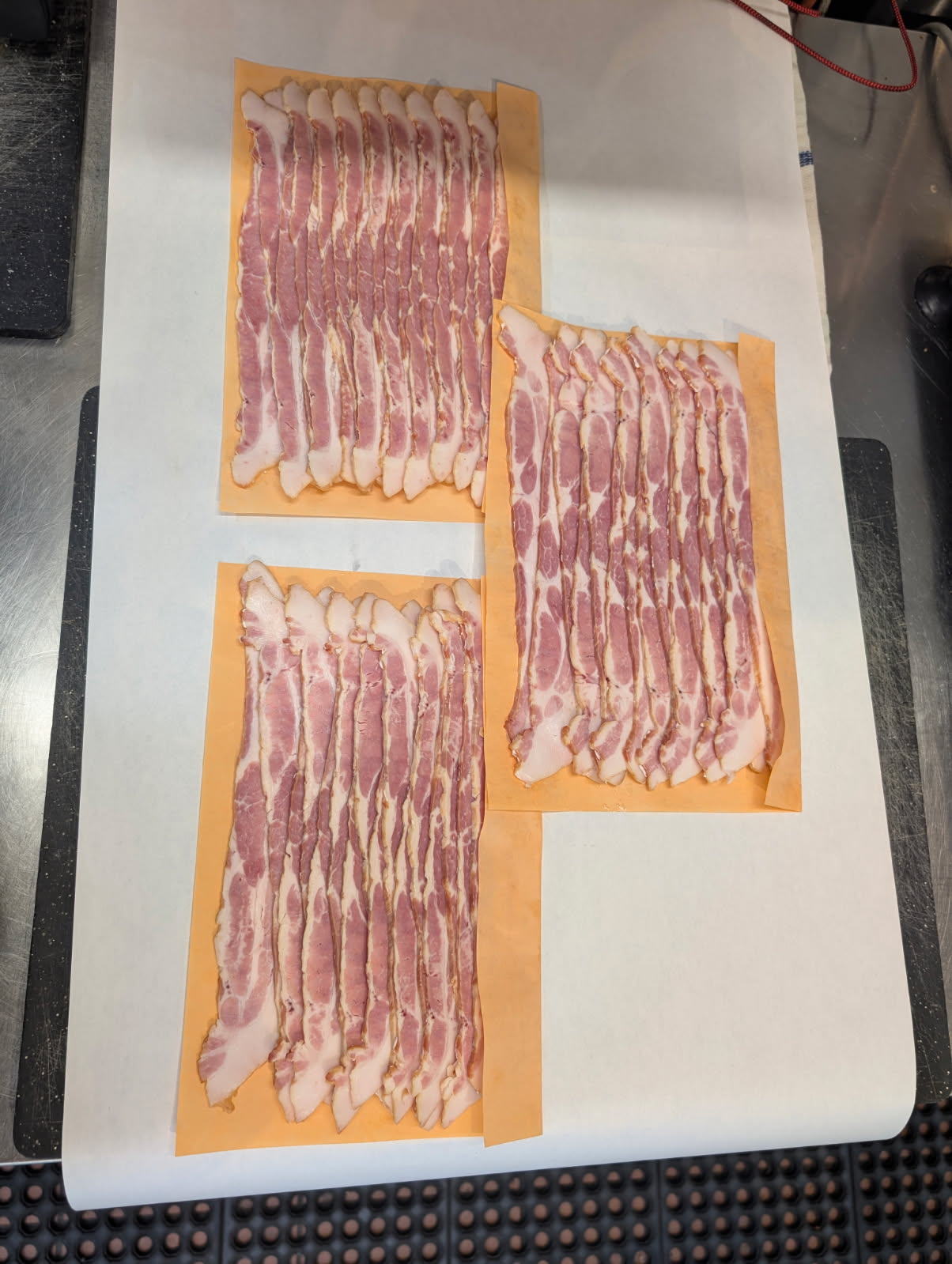 1lb Thick Slice Amish Style Smoked Bacon