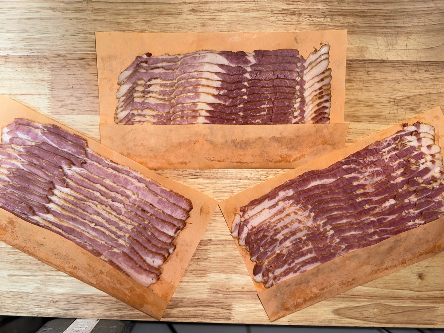 3lb of Regular Sliced Amish Style Smoked Bacon
